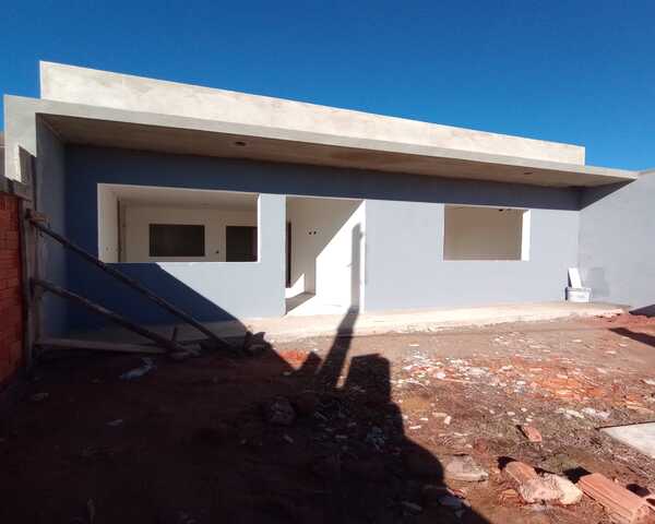 CASA - AVENIDA CURIÚVA - COROADOS - GUARATUBA